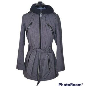 Steve Madden grey houndstooth pattern water repellant jacket small